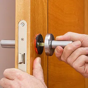 Father Son Locksmith Store Dayton, OH 937-964-4010 - broken-key-extraction